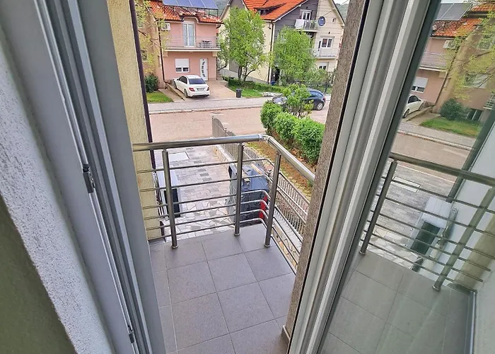 Aleksandra 2 6 شقة سوكو بانيا